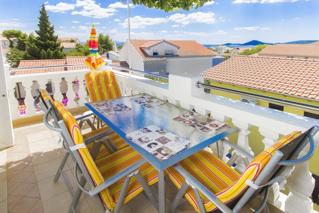 Oaza Tribunj Sea View Apartment Cameră foto